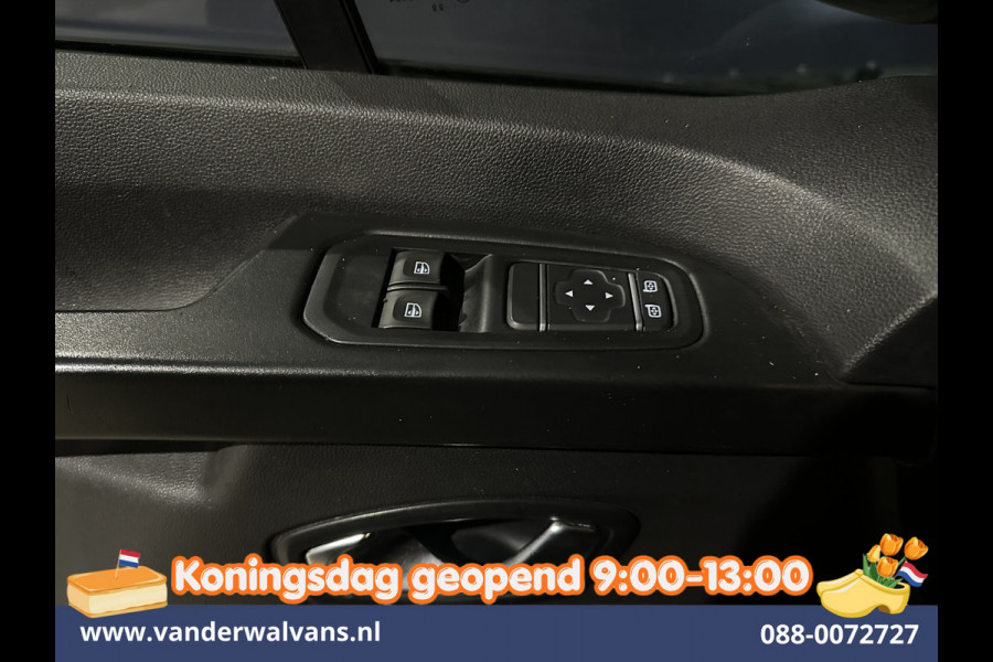 Nissan Primastar 2.0 dCi 131pk L2H1 Euro6 Airco | LED | Cruisecontrol | 2500kg Trekhaak | Parkeersensoren Bijrijdersbank