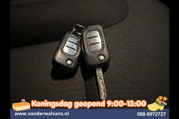 Nissan Primastar 2.0 dCi 131pk L2H1 Euro6 Airco | LED | Cruisecontrol | 2500kg Trekhaak | Parkeersensoren Bijrijdersbank