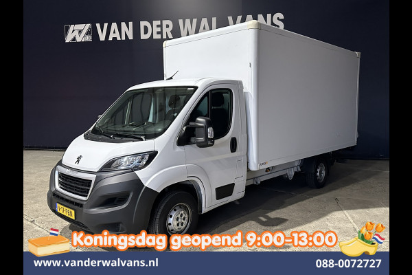 Peugeot Boxer 2.2 BlueHDi 141pk Bakwagen 436cm Lang Laadklep Euro6 Airco | Cruisecontrol | 1055kg laadvermogen Bijrijdersbank