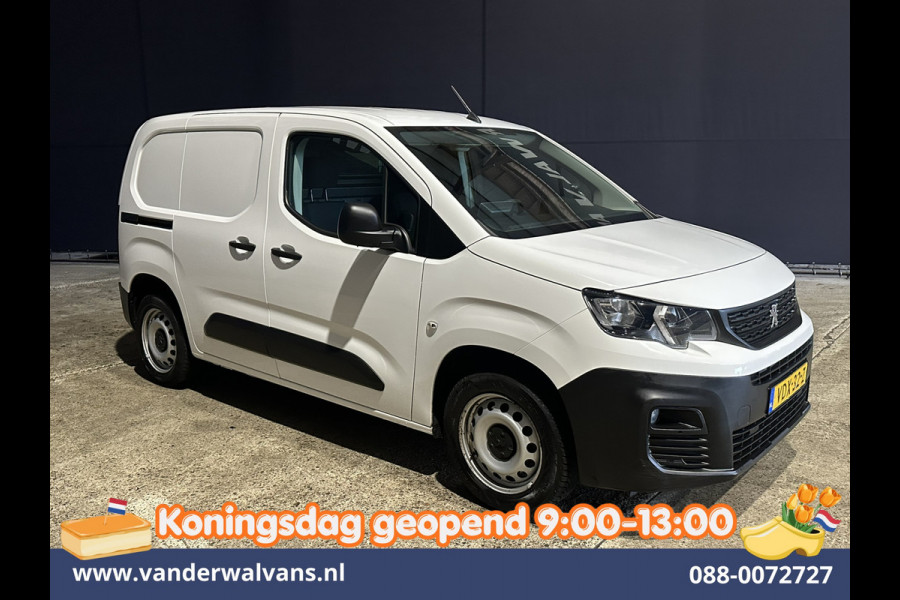 Peugeot Partner 1.5 BlueHDI 102pk L1H1 inrichting Euro6 *Rijklaar Direct Rijden* Airco | Camera | Navigatie | Apple Carplay Trekhaak, Cruisecontrol, Android Auto, Parkeersensoren