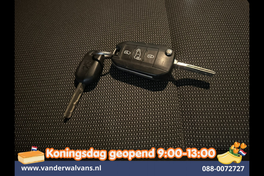 Peugeot Partner 1.5 BlueHDI 102pk L1H1 inrichting Euro6 *Rijklaar Direct Rijden* Airco | Camera | Navigatie | Apple Carplay Trekhaak, Cruisecontrol, Android Auto, Parkeersensoren
