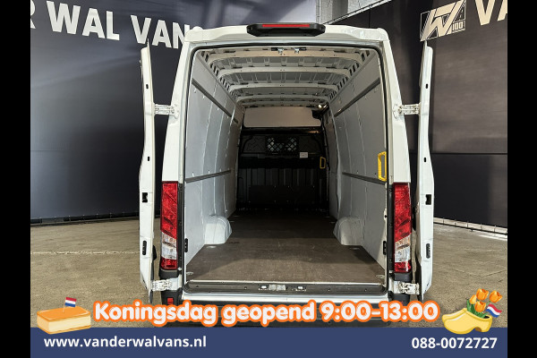 Iveco Daily 35S16 2.3 157pk L3H2 Euro6 Airco | Parkeersensoren | 3500kg trekvermogen Bijrijdersbank