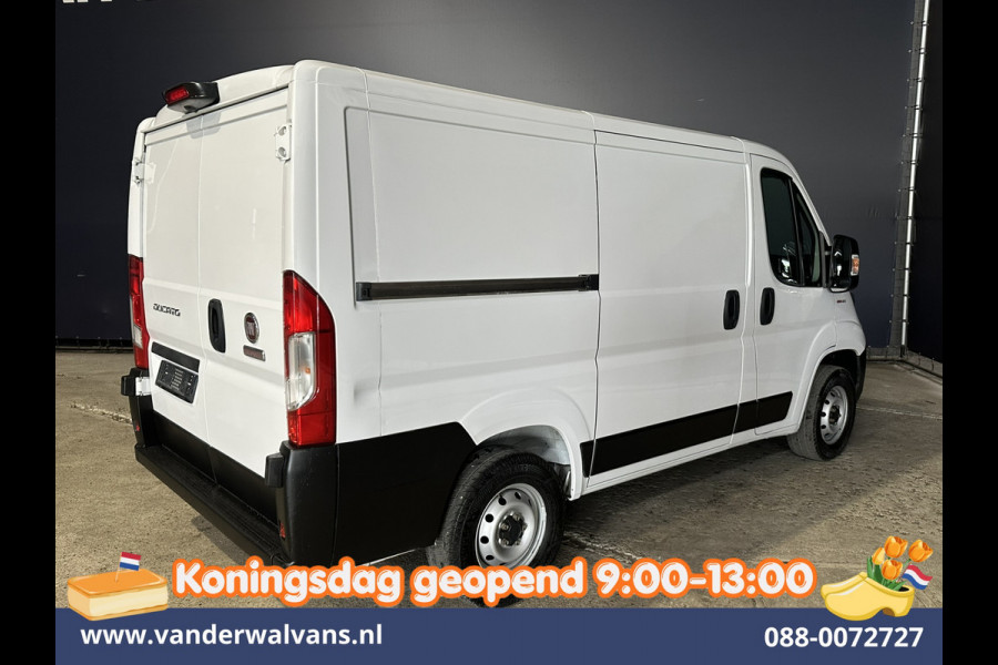 Fiat Ducato 2.2 MultiJet 141pk Automaat L1H1 Euro6 Airco | Navigatie | Camera | Cruisecontrol | LED Bijrijdersbank, 2500kg trekvermogen