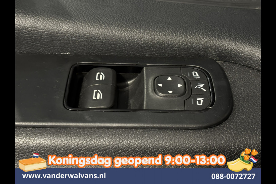 Mercedes-Benz Sprinter 317 CDI 170pk L3H2 Euro6 Airco | 360 graden Camera | Navigatie | Apple Carplay | Cruisecontrol | Android Auto, Stoelverwarming, Parkeersensoren, Chauffeursstoel, Bijrijdersbank