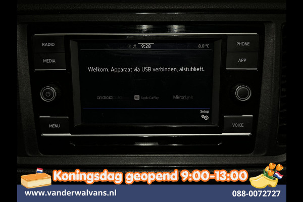 Volkswagen Crafter 2.0 TDI 141pk L3H3 L2H2 Euro6 Airco | Camera | Apple Carplay | Massagestoel | Cruisecontrol Android Auto, Chauffeurstoel