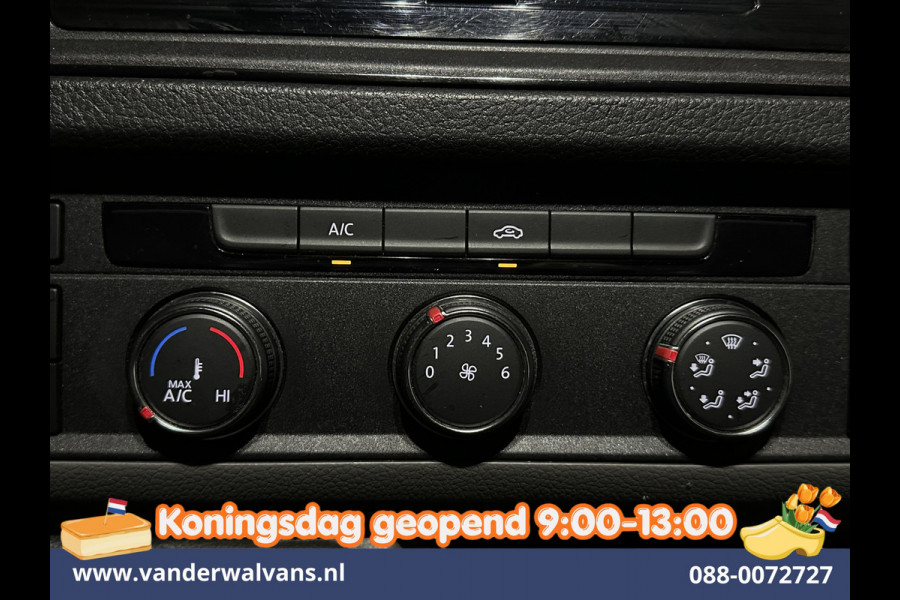 Volkswagen Crafter 2.0 TDI 141pk L3H3 L2H2 Euro6 Airco | Camera | Apple Carplay | Massagestoel | Cruisecontrol Android Auto, Chauffeurstoel