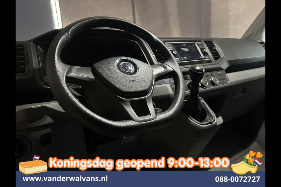 Volkswagen Crafter 2.0 TDI 141pk L3H3 L2H2 Euro6 Airco | Camera | Apple Carplay | Massagestoel | Cruisecontrol Android Auto, Chauffeurstoel