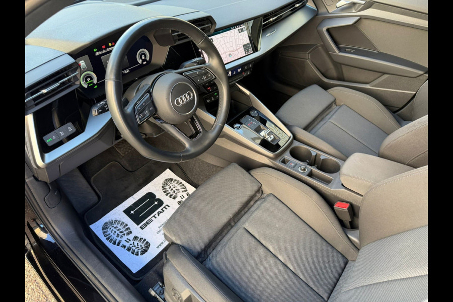 Audi A3 Sportback 40 TFSI e Edition | Navigatie | Virtual | Cruise | Sportstoelen | Clima | 16".