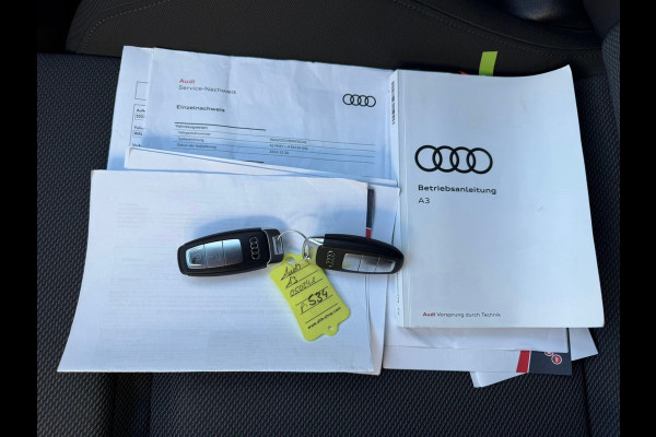 Audi A3 Sportback 40 TFSI e Edition | Navigatie | Virtual | Cruise | Sportstoelen | Clima | 16".