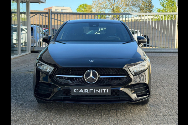 Mercedes-Benz A-Klasse 250 e Black-Edition Limousine AMG-LINE 218 Pk | Navigatie | Sfeerverlichting | Cruise | Climate | Full Led.
