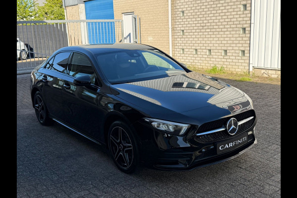 Mercedes-Benz A-Klasse 250 e Black-Edition Limousine AMG-LINE 218 Pk | Navigatie | Sfeerverlichting | Cruise | Climate | Full Led.