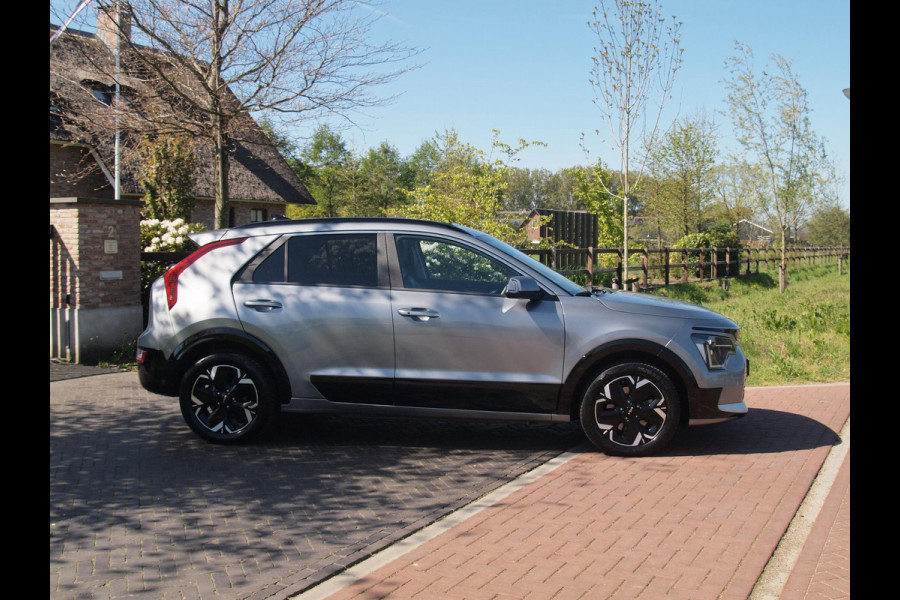 Kia Niro EV ExecutiveLine 64.8 kWh | Panoramadak | 360 Camera | Harman Kardon | Head-Up Display | Apple Carplay |