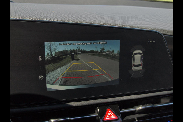 Kia Niro EV ExecutiveLine 64.8 kWh | Panoramadak | 360 Camera | Harman Kardon | Head-Up Display | Apple Carplay |