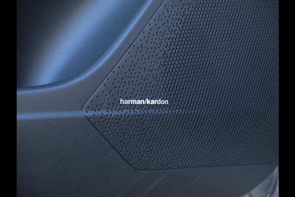 Kia Niro EV ExecutiveLine 64.8 kWh | Panoramadak | 360 Camera | Harman Kardon | Head-Up Display | Apple Carplay |