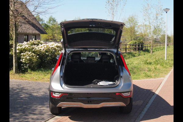 Kia Niro EV ExecutiveLine 64.8 kWh | Panoramadak | 360 Camera | Harman Kardon | Head-Up Display | Apple Carplay |
