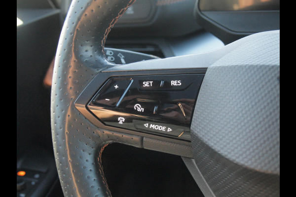 CUPRA Born Performance One 62 kWh | Panoramadak | 360 Camera | Head-Up Display | Apple Carplay |