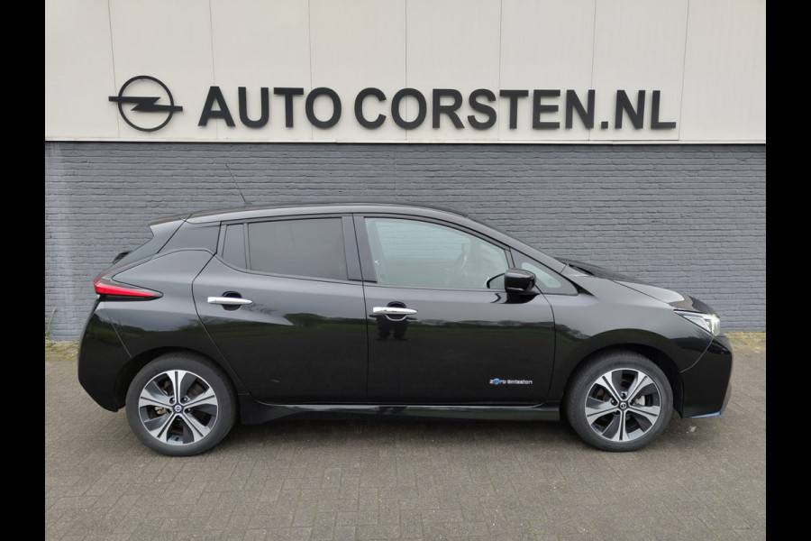 Nissan Leaf e+ Tekna 62kWh 218pk LEER Apple Carplay Android Auto Cruise control adaptief 360°Camera Navi Ecc Stoel+Stuurverwarming Keyless D Dodehoek detector Rijstrooksensor met correctie Uitparkeer waarschuwing Verkeersbord detectie Bluetooth Privacy Glas Lmv 17" Grootste Accu Grootste Actieradius Hoogste vermogen 218pk !