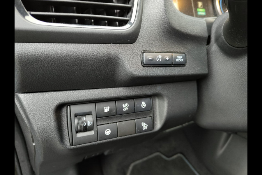 Nissan Leaf e+ Tekna 62kWh 218pk LEER Apple Carplay Android Auto Cruise control adaptief 360°Camera Navi Ecc Stoel+Stuurverwarming Keyless D Dodehoek detector Rijstrooksensor met correctie Uitparkeer waarschuwing Verkeersbord detectie Bluetooth Privacy Glas Lmv 17" Grootste Accu Grootste Actieradius Hoogste vermogen 218pk !