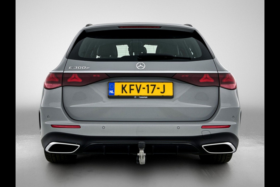 Mercedes-Benz E-Klasse Estate 300 e AMG Plug-In Hybride Trekhaak AMG Line | Night Pakket | Ledkoplampen | Stoelverwarming voor | Distronic. Inclusief 24 maanden MB Certified garantie voor Europa.
