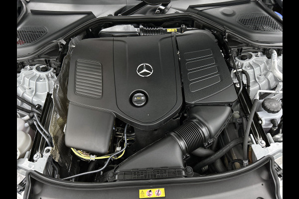 Mercedes-Benz E-Klasse Estate 300 e AMG Plug-In Hybride Trekhaak AMG Line | Night Pakket | Ledkoplampen | Stoelverwarming voor | Distronic. Inclusief 24 maanden MB Certified garantie voor Europa.