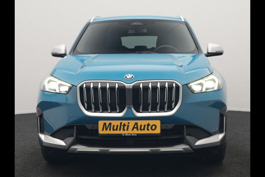BMW X1 xDrive30e X Line PHEV 327pk Dealer O.H. | Camera | Lederen Sportstoelen & Stuur Verwarmd | Sfeerverlichting | Apple Carplay | Blis | Keyless | Navigatie | DAB | Cruise Control | 20"L.M | Plug In Hybrid |