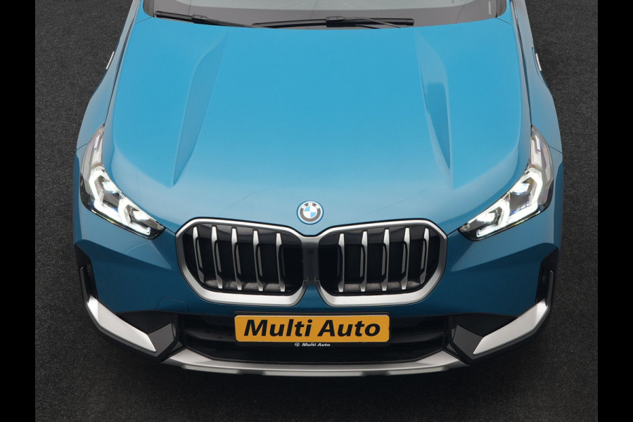 BMW X1 xDrive30e X Line PHEV 327pk Dealer O.H. | Camera | Lederen Sportstoelen & Stuur Verwarmd | Sfeerverlichting | Apple Carplay | Blis | Keyless | Navigatie | DAB | Cruise Control | 20"L.M | Plug In Hybrid |
