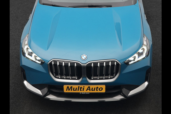 BMW X1 xDrive30e X Line PHEV 327pk Dealer O.H. | Camera | Lederen Sportstoelen & Stuur Verwarmd | Sfeerverlichting | Apple Carplay | Blis | Keyless | Navigatie | DAB | Cruise Control | 20"L.M | Plug In Hybrid |