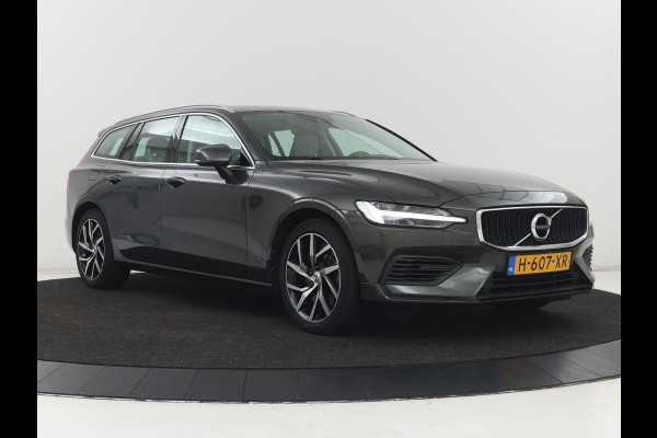 Volvo V60 2.0 T6 Twin Engine AWD Momentum Pro | SOH 88% | Stoelverwarming | Adaptive cruise | Carplay | Half leder | Navigatie | Full LED | Parkeerhulp | Climate control | Bluetooth | PHEV | Plug In