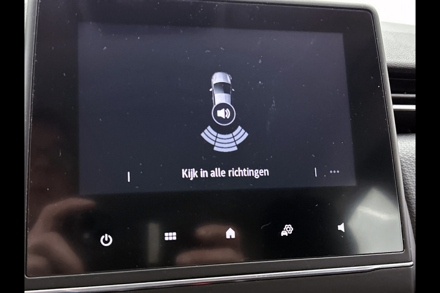 Renault Clio 1.0 TCe Zen / 6Versn. / 5drs./ Pdc./ Airco / Navigatie / Radio multimedia / Apk 04-2027