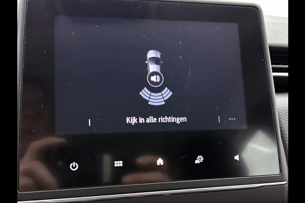 Renault Clio 1.0 TCe Zen / 6Versn. / 5drs./ Pdc./ Airco / Navigatie / Radio multimedia / Apk 04-2027