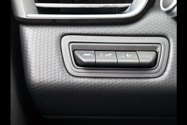Renault Clio 1.0 TCe Zen / 6Versn. / 5drs./ Pdc./ Airco / Navigatie / Radio multimedia / Apk 04-2027