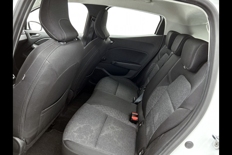 Renault Clio 1.0 TCe Zen / 6Versn. / 5drs./ Pdc./ Airco / Navigatie / Radio multimedia / Apk 04-2027