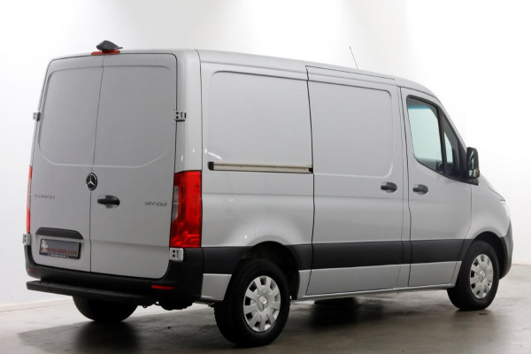 Mercedes-Benz Sprinter 317 CDI 170pk L1H1 RWD 9G Automaat LED/ACC/Camera/Inrichting 11-2022