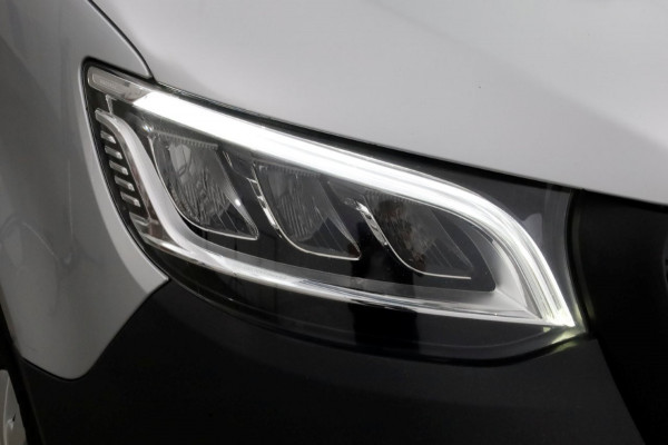 Mercedes-Benz Sprinter 317 CDI 170pk L1H1 RWD 9G Automaat LED/ACC/Camera/Inrichting 11-2022