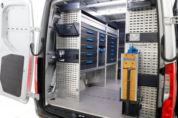 Mercedes-Benz Sprinter 317 CDI 170pk L1H1 RWD 9G Automaat LED/ACC/Camera/Inrichting 11-2022