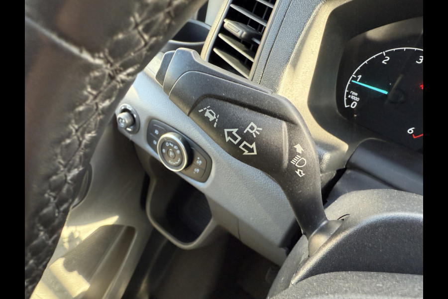 Ford Transit 350 2.0 TDCI 170PK L3H3 Airco Cruise Control Parkeersensoren Bluetooth Voorruitverwarming