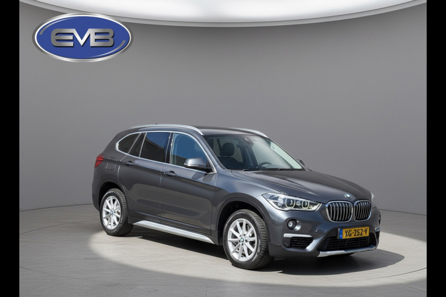 BMW X1 SDrive20i AUTOMAAT 192 pk Orange Sport Edition, lederen sportinterieur,stoelverwarming, elect achterklep, NL auto met nap