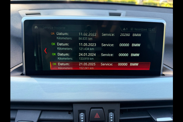 BMW X1 SDrive20i AUTOMAAT 192 pk Orange Sport Edition, lederen sportinterieur,stoelverwarming, elect achterklep, NL auto met nap