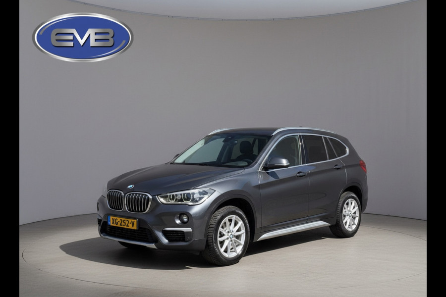 BMW X1 SDrive20i AUTOMAAT 192 pk Orange Sport Edition, lederen sportinterieur,stoelverwarming, elect achterklep, NL auto met nap