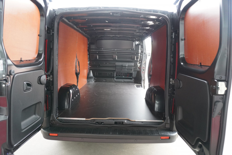 Renault Trafic 2.0 Blue dCi 110PK L2H1 Advance Betimmering nr. V012 | Airco | Cruise | Camera | Navigatie | All season