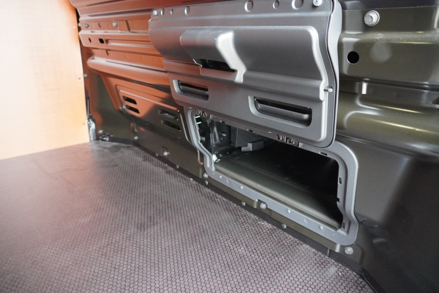 Renault Trafic 2.0 Blue dCi 110PK L2H1 Advance Betimmering nr. V012 | Airco | Cruise | Camera | Navigatie | All season