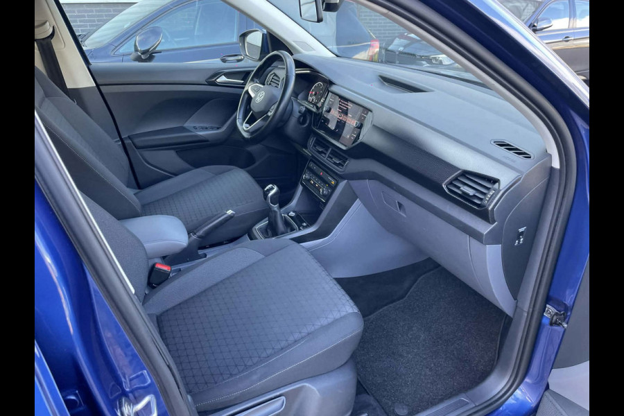 Volkswagen T-Cross 1.0 TSI Life Business / carplay