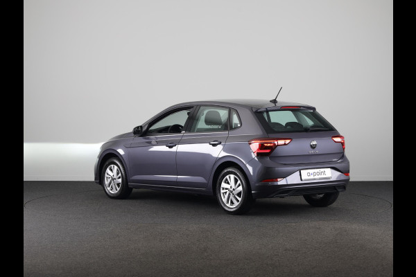 Volkswagen Polo 1.0 TSI Style 95 PK DSG Automaat |   Navigatie via app |  Parkeersensoren | Privacy glass |