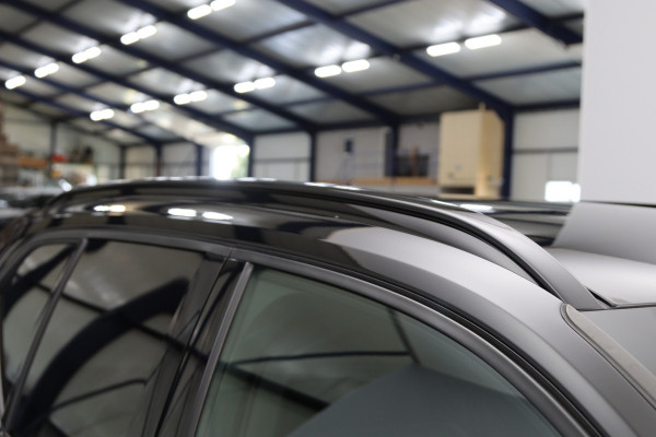 Volvo XC40 Recharge P8 408 PK AWD R-Design, Leder, H/K Sound, Memory