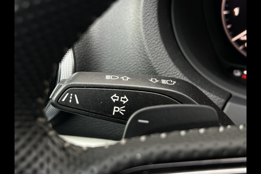 Audi A3 Sportback 40 e-tron Advance Sport | S-Line | Virtual Cockpit | Navi | DAB