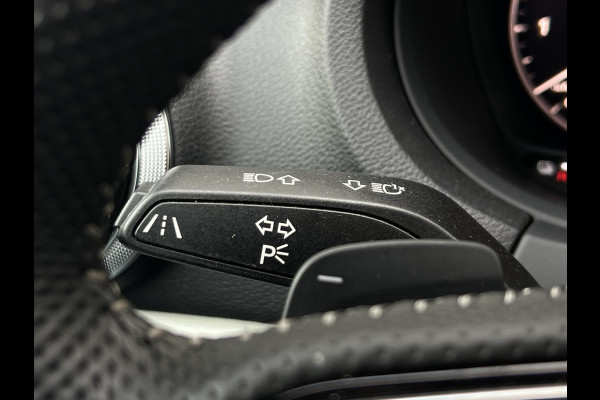 Audi A3 Sportback 40 e-tron Advance Sport | S-Line | Virtual Cockpit | Navi | DAB