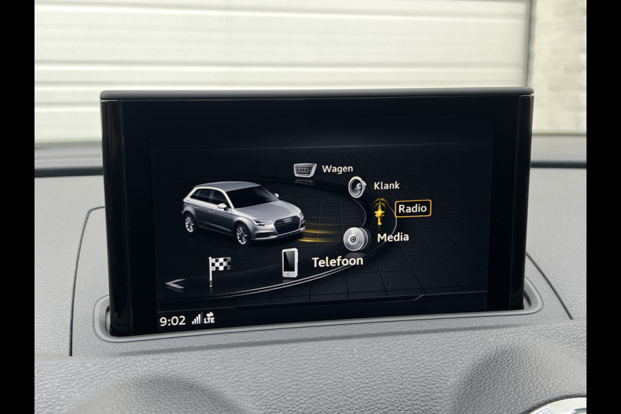 Audi A3 Sportback 40 e-tron Advance Sport | S-Line | Virtual Cockpit | Navi | DAB