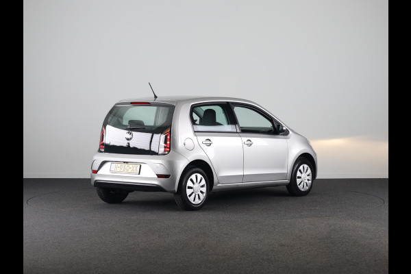 Volkswagen up! 1.0 65PK | Navigatie via app | Airco | DAB+ |