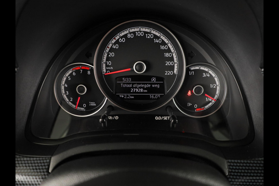 Volkswagen up! 1.0 65PK | Navigatie via app | Airco | DAB+ |