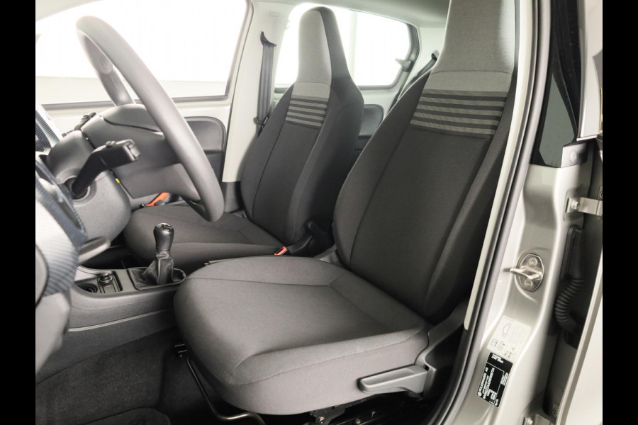 Volkswagen up! 1.0 65PK | Navigatie via app | Airco | DAB+ |